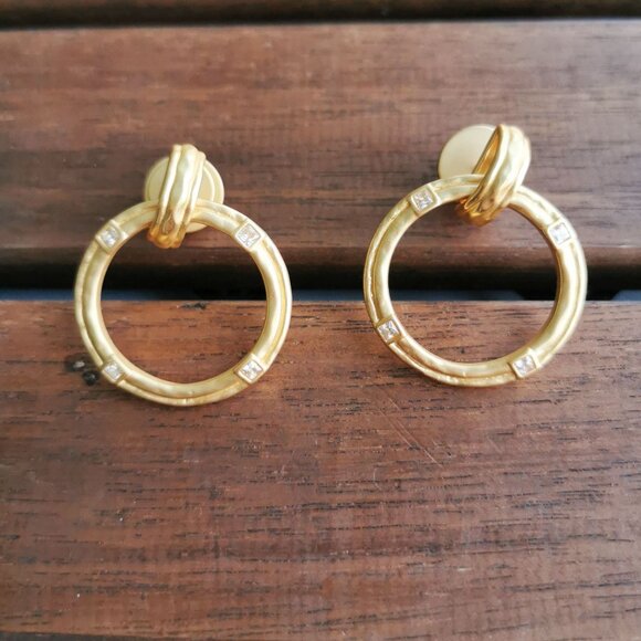 Julie Vos Astor Doorknocker Hoop Earrings. 24K Gold Plate - Picture 2 of 5